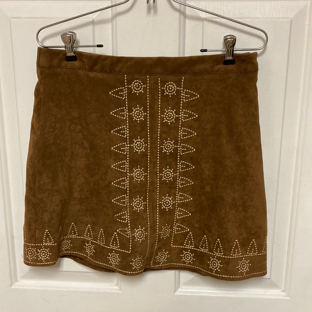 Stylish Brown Skirt with Embroidery
